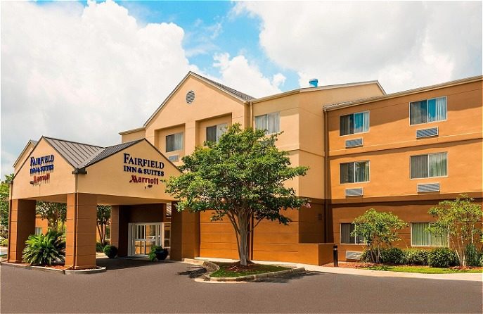 Fairfield Inn & Suites exterior